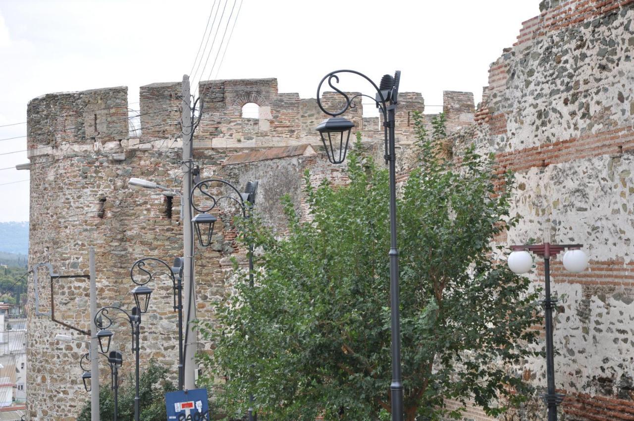 Ferienwohnung Frida'S House In Old Town Thessaloniki Exterior foto